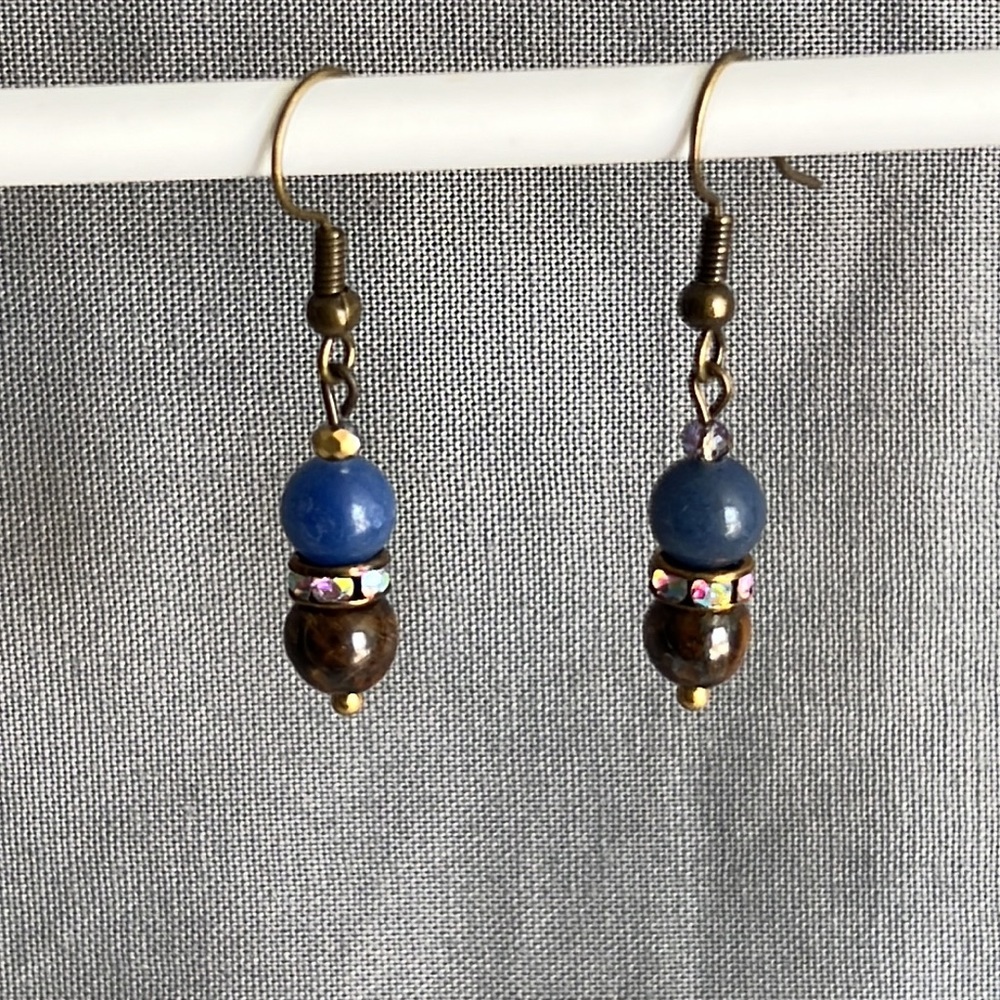 21160 ⭐️Blue Aventurine & Bronzite earrings⭐️